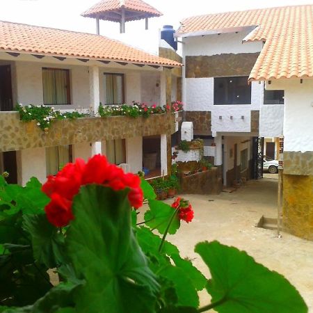 Plaza Pueblo Hotel Vallegrande Exteriör bild